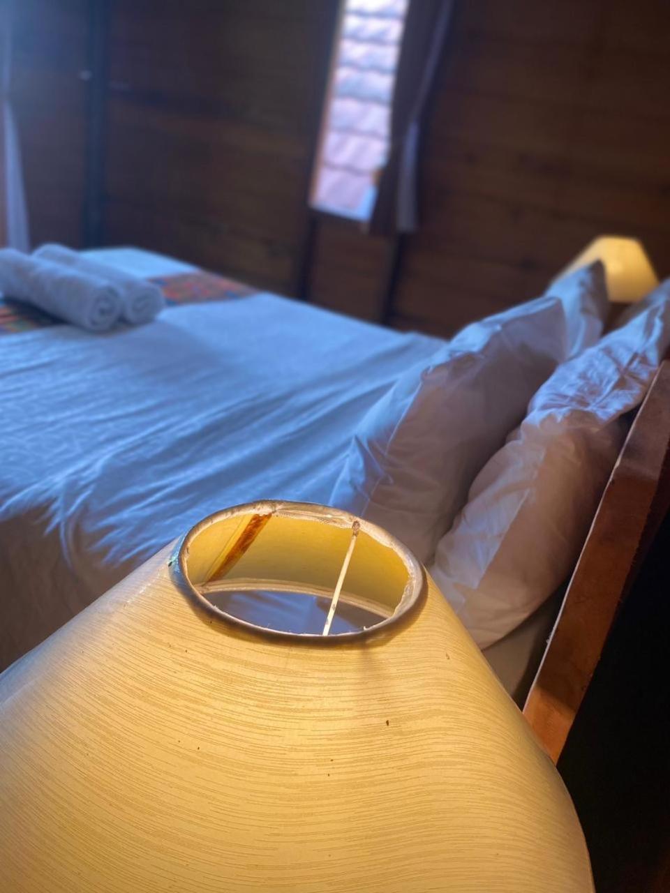 Uma D'Nyuh Homestay 新加拉惹 外观 照片
